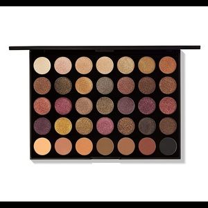 Morphe 35F Fall Into Frost Palette